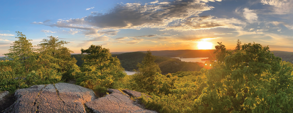 Pinnacle x Steep Rock Partnership - Hike the Pinnacle
